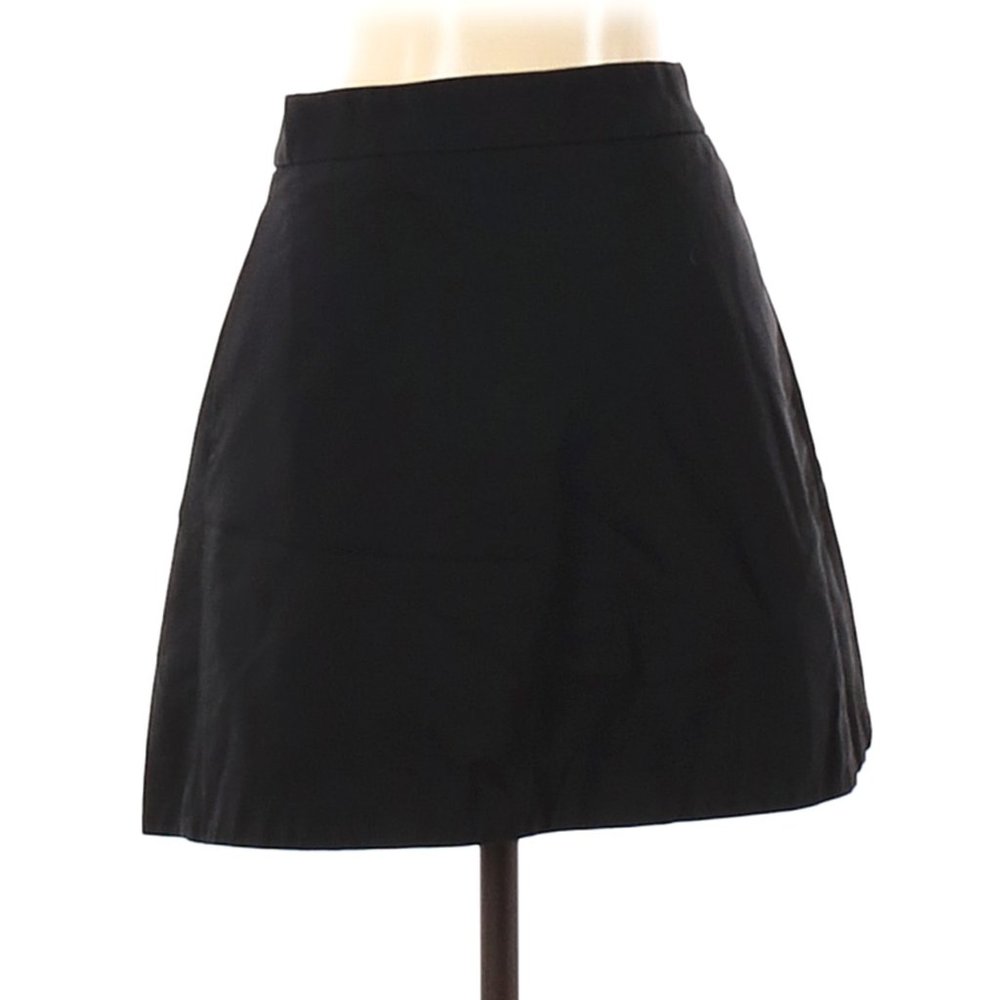 Express Solid Black Casual Skirt, Size 2